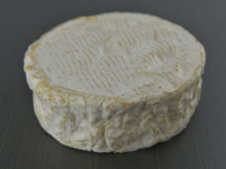 Camembert-Le-Pic-low1_720x540_acf_cropped1